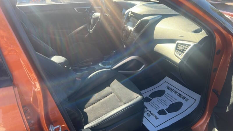 2016 Hyundai Veloster