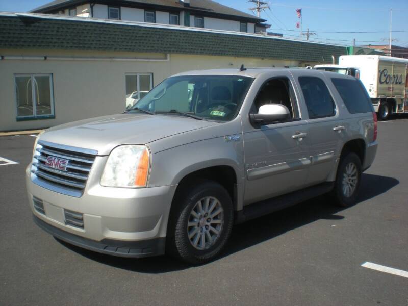 2009 GMC Yukon for sale at 611 CAR CONNECTION in Hatboro PA