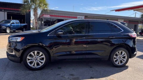 2020 Ford Edge Titanium