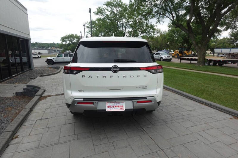 2022 Nissan Pathfinder