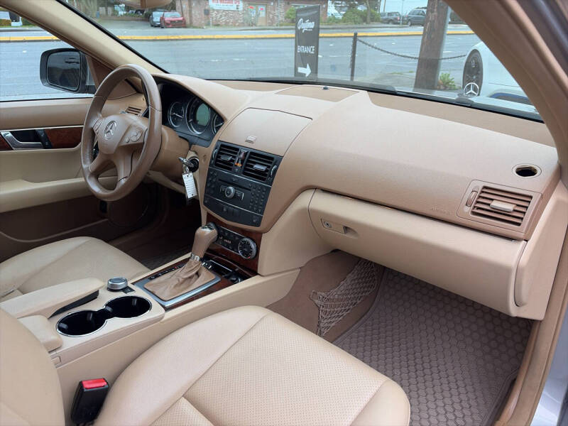 2008 Mercedes-Benz C-Class C 300 Sport