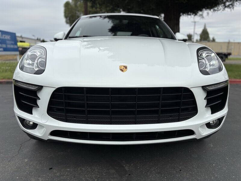 2016 Porsche Macan S