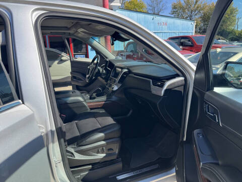 2017 GMC Yukon XL SLT