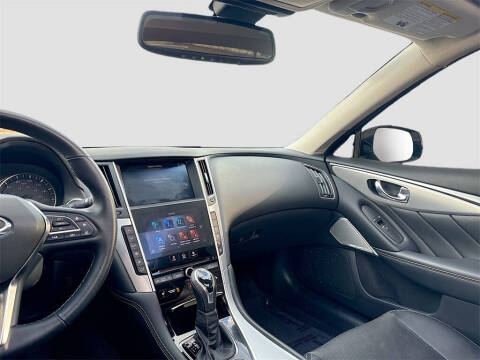 2024 Infiniti Q50 Luxe