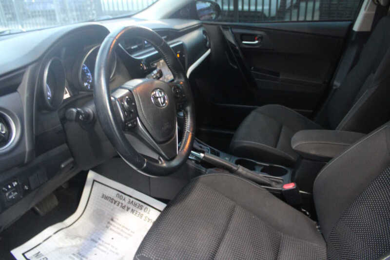 2018 Toyota Corolla iM