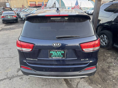 2018 Kia Sorento EX V6