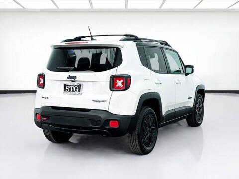 2017 Jeep Renegade Deserthawk
