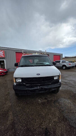 2002 Ford E-Series