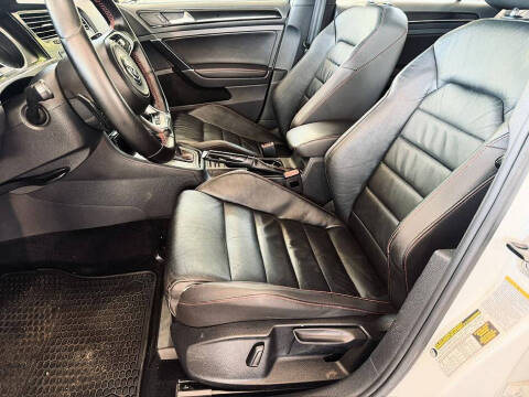 2015 Volkswagen Golf GTI