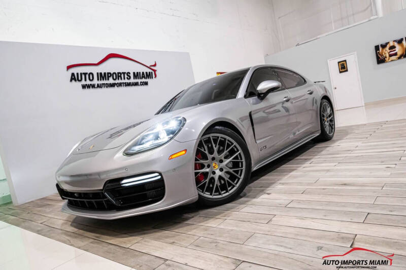 2019 Porsche Panamera GTS