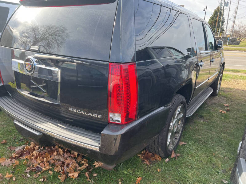 2013 Cadillac Escalade ESV Luxury