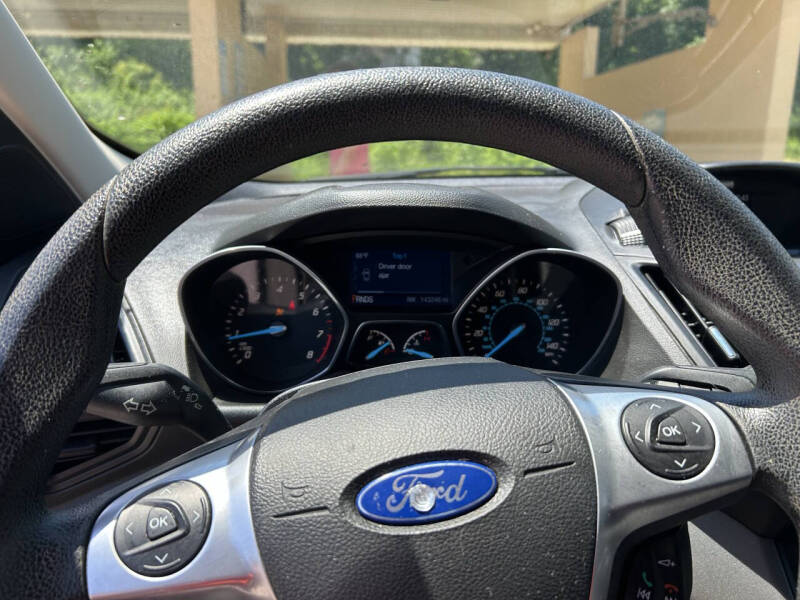2014 Ford Escape S
