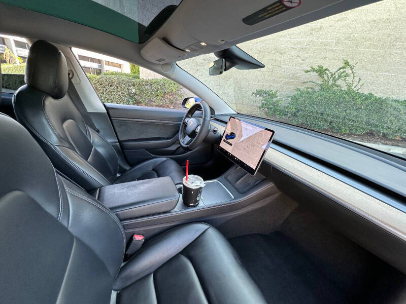 2021 Tesla Model 3 Base photo 11