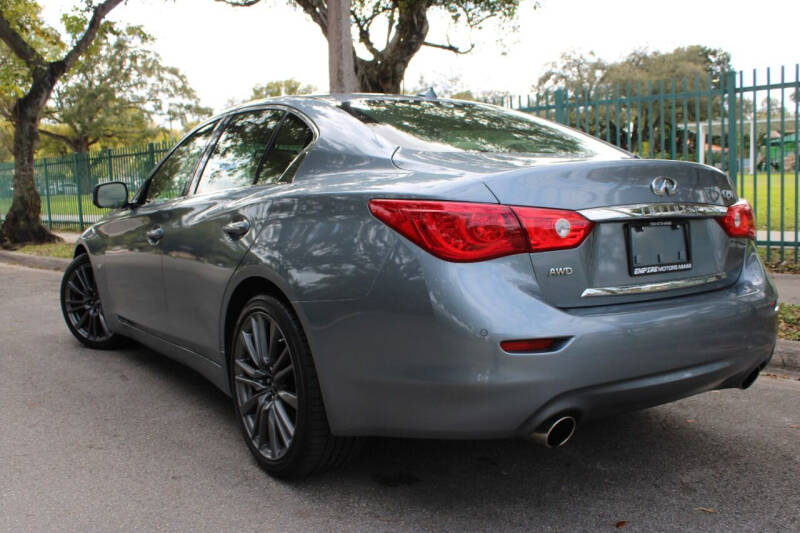 2016 INFINITI Q50 Sport photo 13