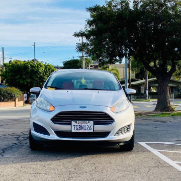 2014 Ford Fiesta SE