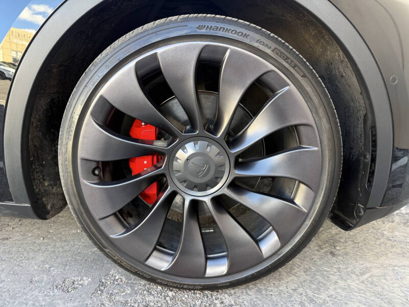 2022 Tesla Model Y Performance