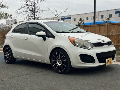 2012 Kia Rio 5-Door LX