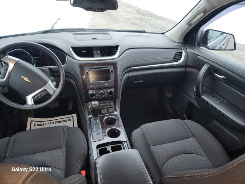 2017 Chevrolet Traverse LT