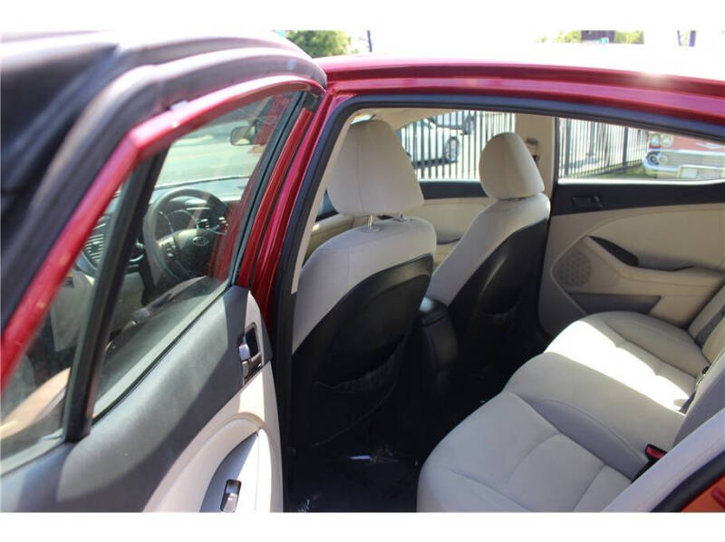 2012 Kia Optima LX