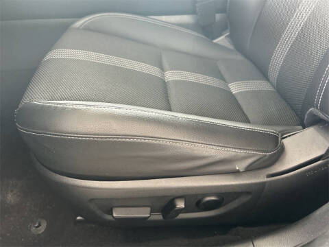 2024 Mazda CX-50 2.5 S Preferred