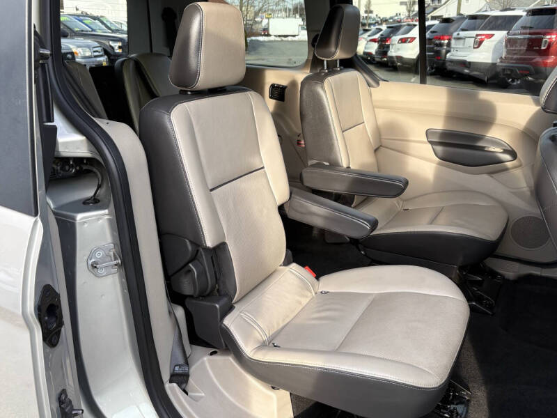 2016 Ford Transit Connect Titanium