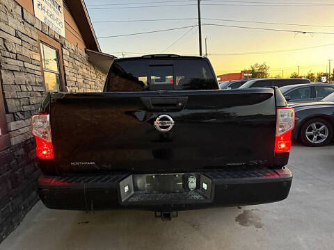 2018 Nissan Titan