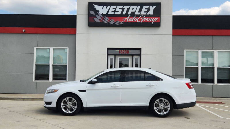 2014 Ford Taurus SEL
