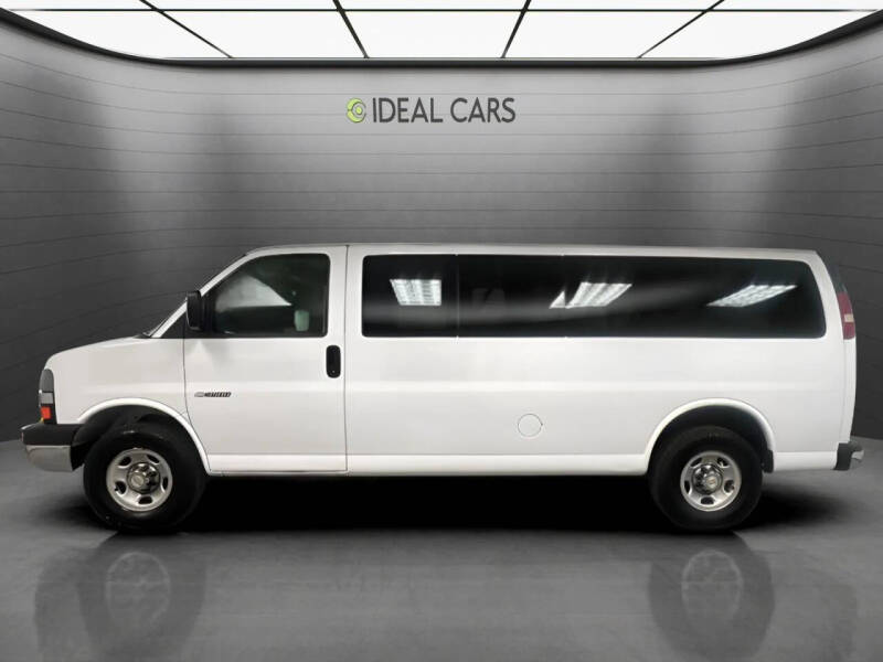 2004 Chevrolet Express 3500