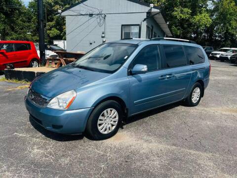 2012 Kia Sedona for sale at M&M's Auto Sales & Detail in Kansas City KS