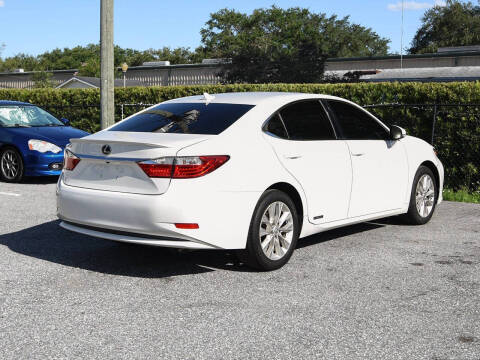 2014 Lexus ES 300h