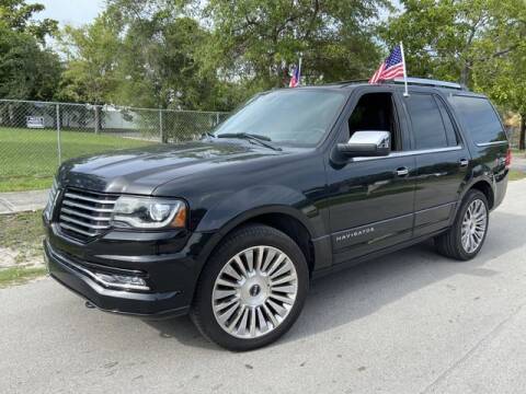 2015 Lincoln Navigator for sale at Palermo Motors in Hollywood FL