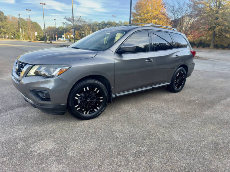 2017 Nissan Pathfinder SV