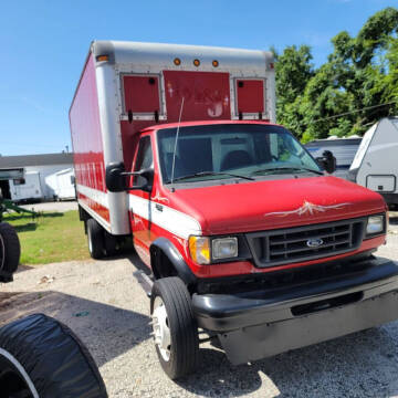 2003 Ford E-Series for sale at Dukes Automotive LLC in Lancaster SC