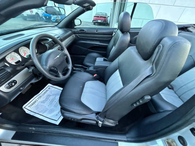 2005 Chrysler Sebring GTC