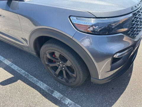 2023 Ford Explorer ST