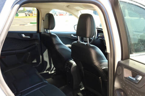2020 Ford Escape Titanium