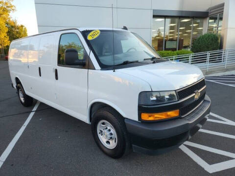 2022 Chevrolet Express 2500