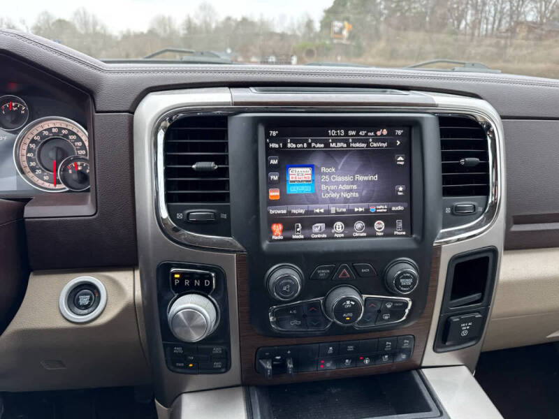 2017 RAM 1500 Laramie