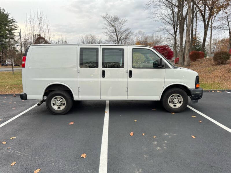 2017 Chevrolet Express 2500
