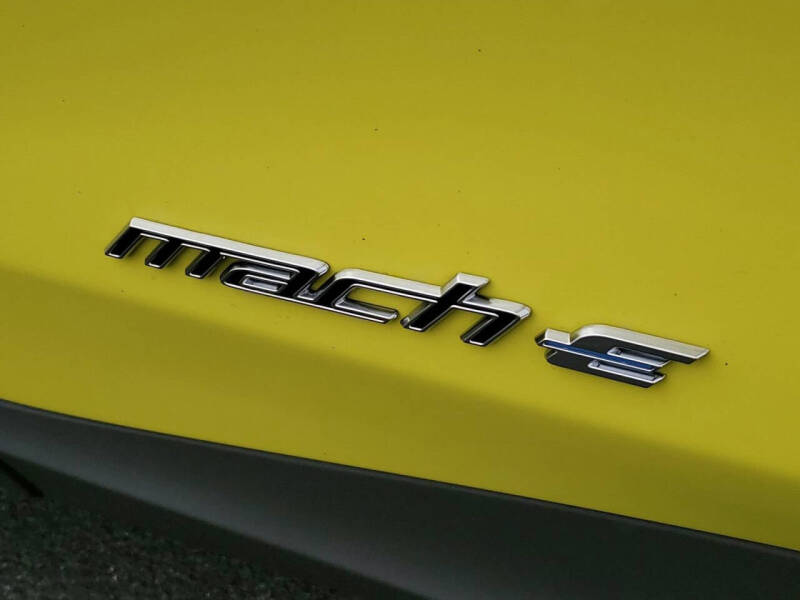 2025 Ford Mustang Mach-E Premium