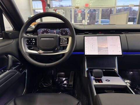 2025 Land Rover Range Rover P400 SE