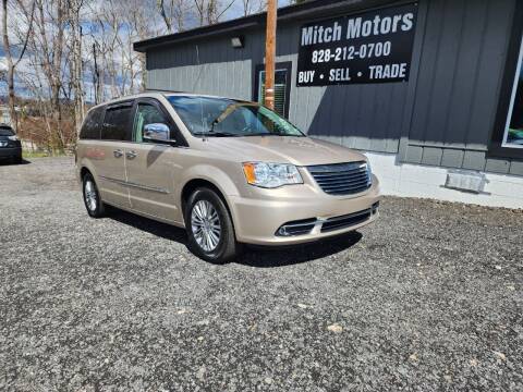 2015 Chrysler Town and Country for sale at Mitch Motors in Granite Falls NC