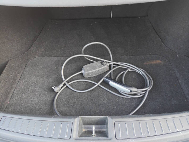2015 Tesla Model S 70D