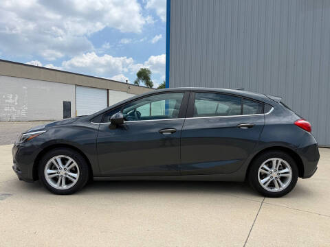 2017 Chevrolet Cruze LT Auto