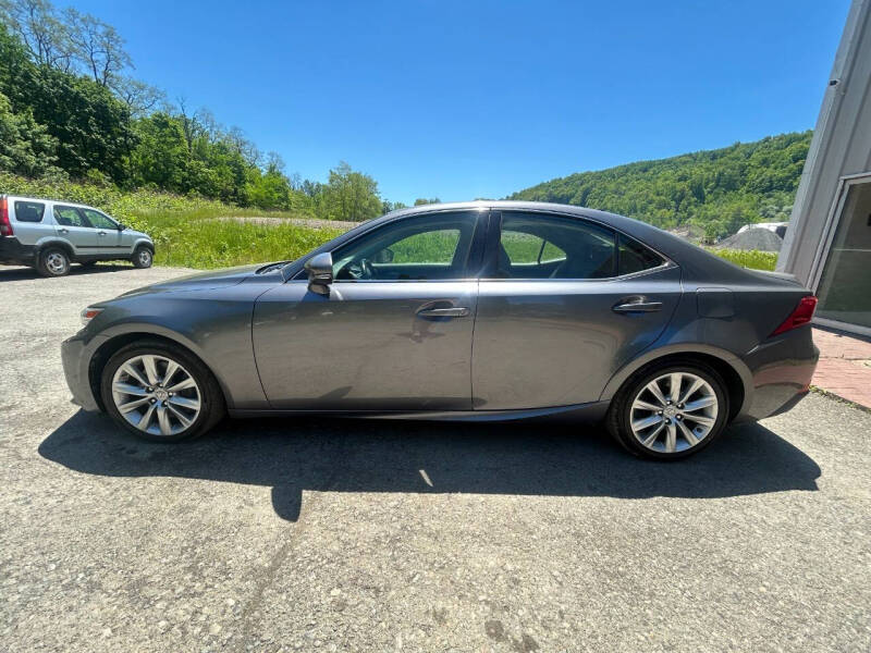 2016 Lexus IS 300