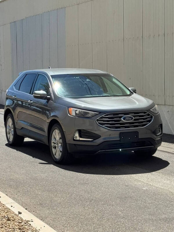 2022 Ford Edge Titanium