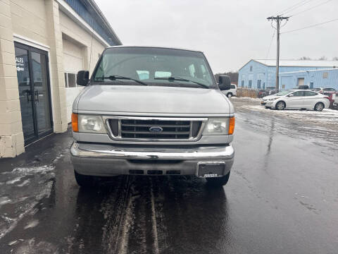 2007 Ford E-Series E-150 XLT