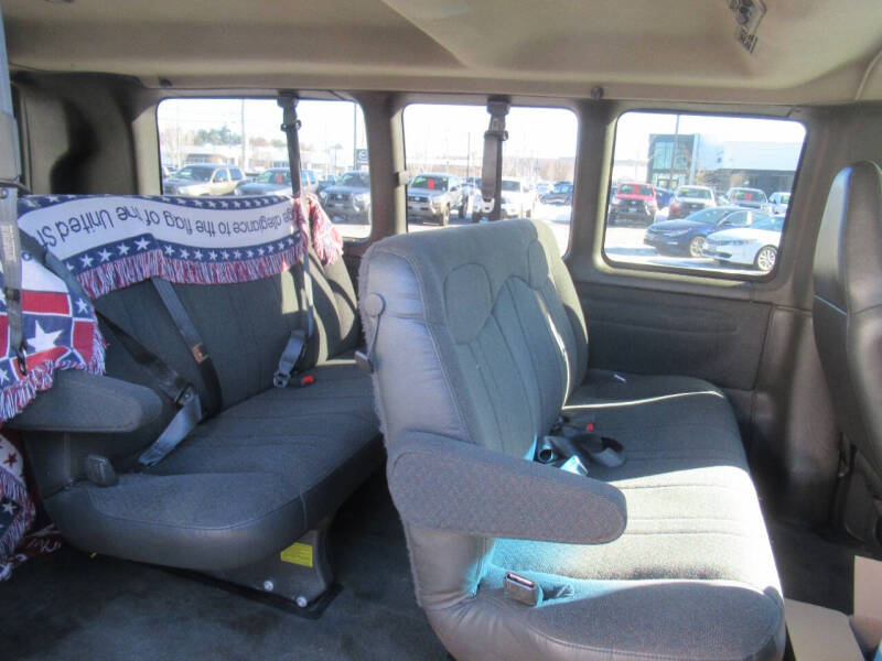 2002 GMC Savana 3500