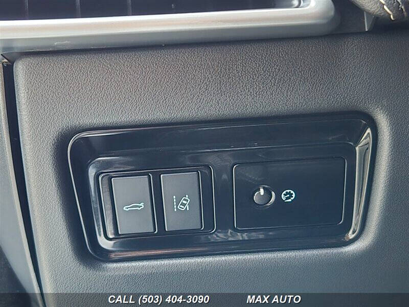 2017 Jaguar XE 20d R-Sport