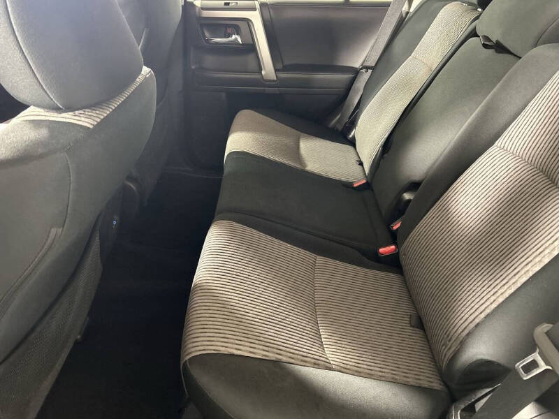 2023 Toyota 4Runner SR5